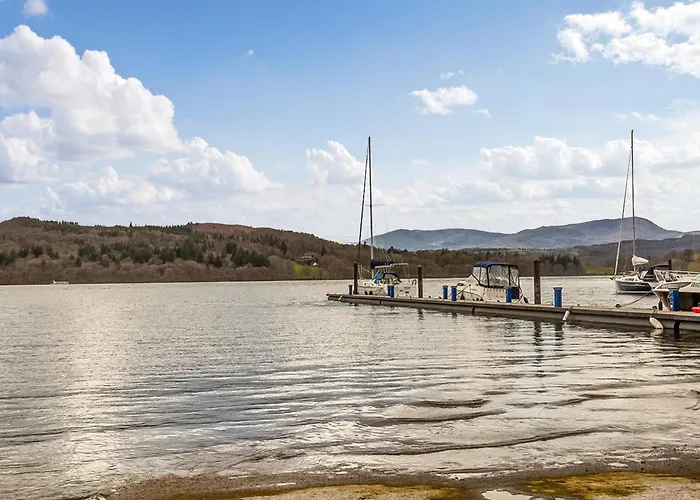 Apartment 4 Lakeside